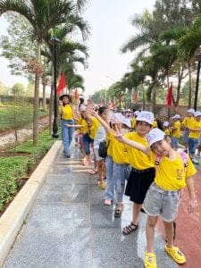 áo lớp form thường vải xu