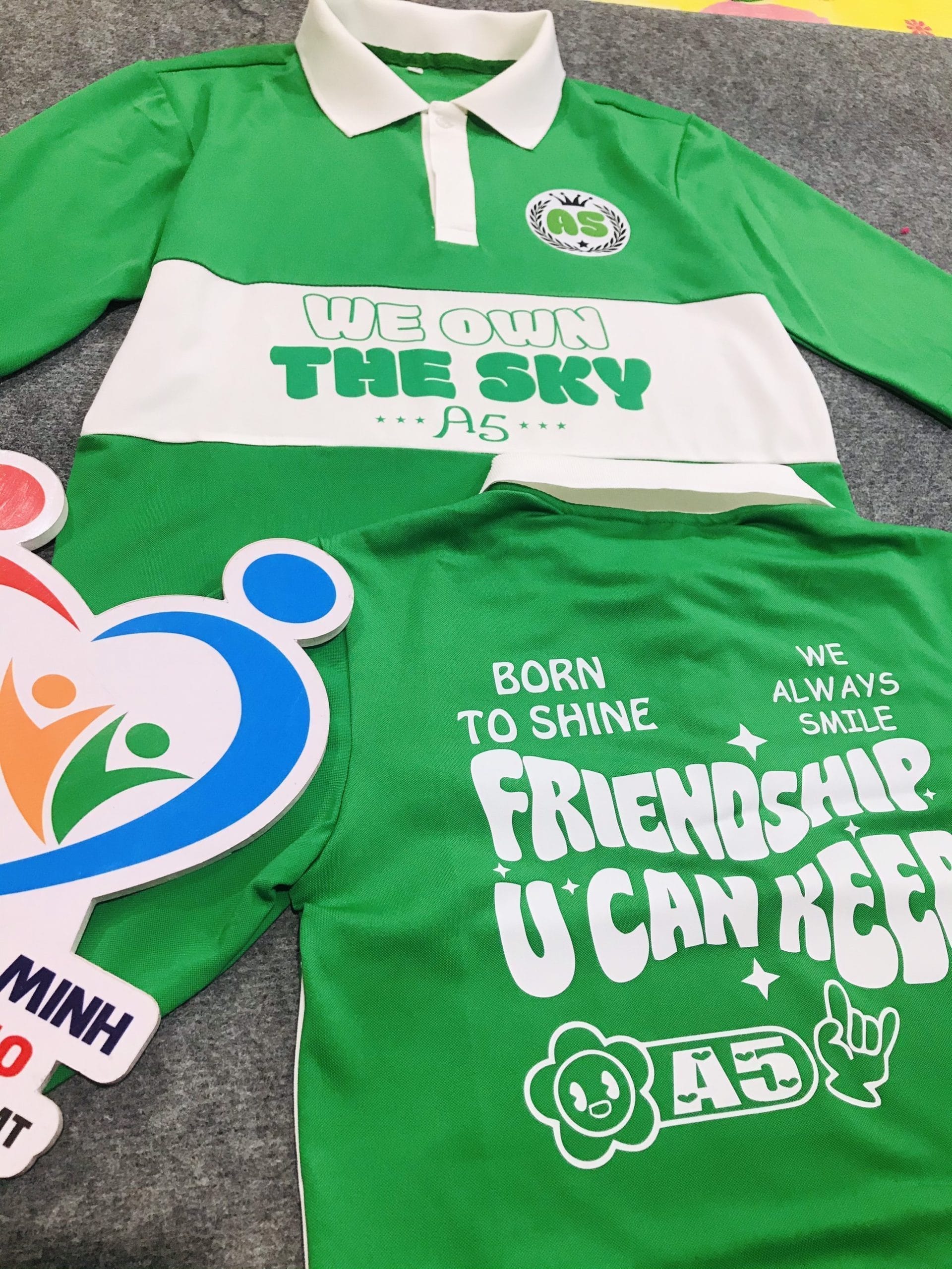 áo polo phối thân: Xanh két phối hột gà