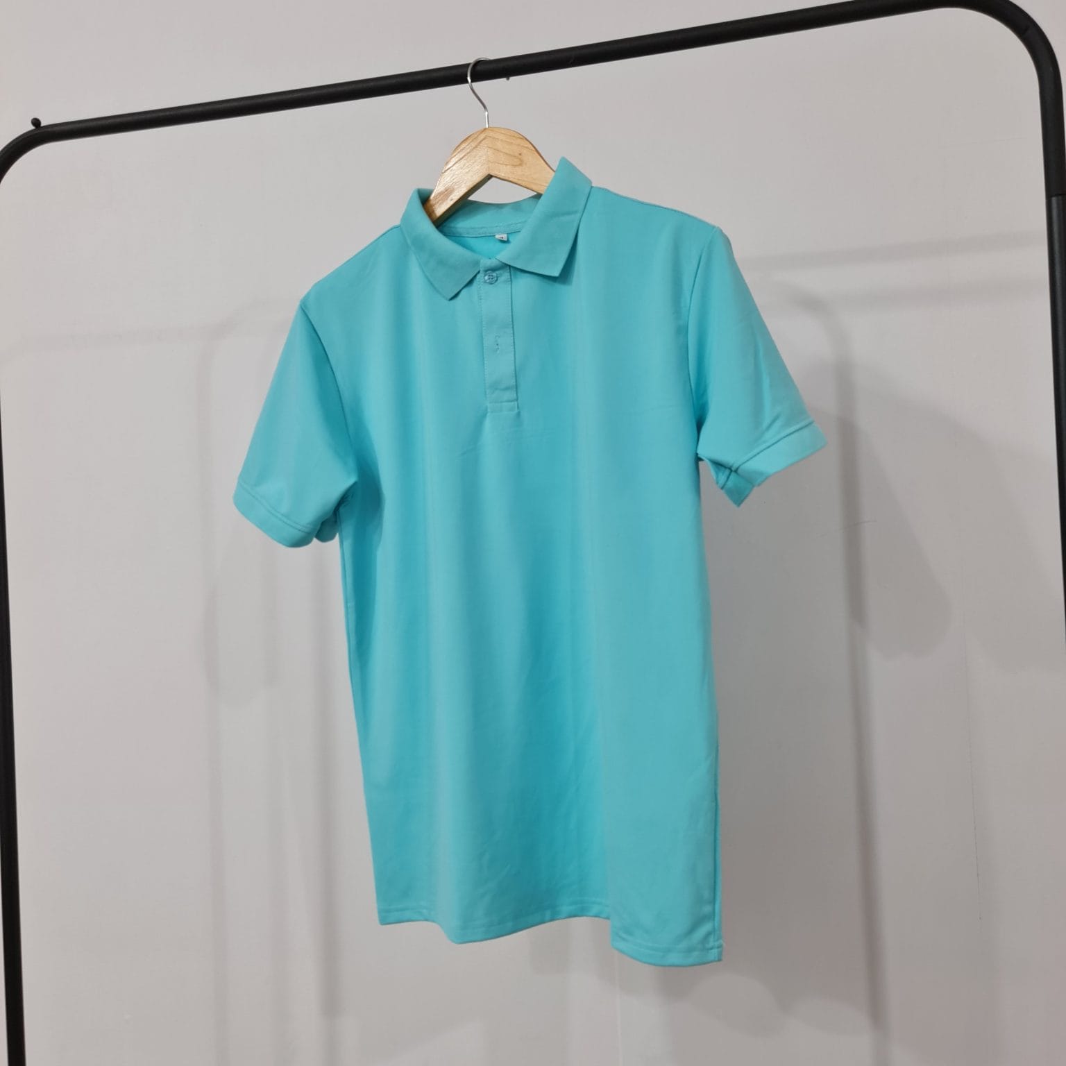 Áo Thun Poly Thái Màu Xanh Thiên Thanh - Tươi Mát, Trẻ Trung