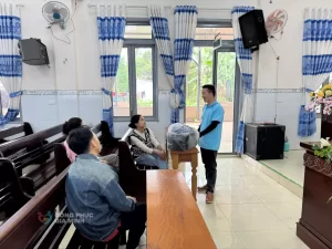 Đồng Phục Gia Minh Trao Quà Giáng Sinh 2025 Cho Các Điểm Nhóm Tin Lành Đắk Lắk